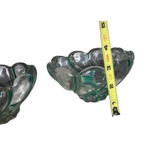 2 Clear Glass Bowls with Green Swirls Scalloped Edge - Picture 6 of 7